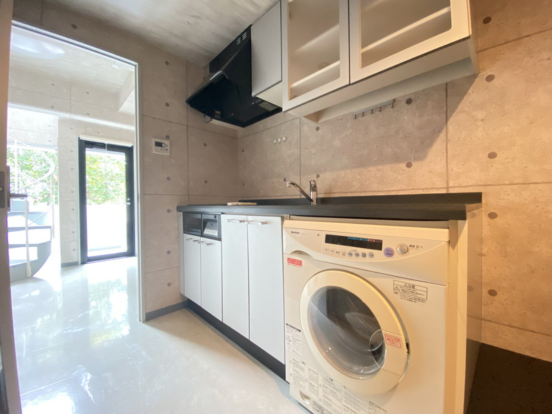 エスコートノヴェル広尾104の室内2