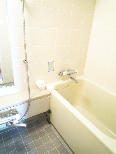 目黒青葉台グランドハイツ201の室内6