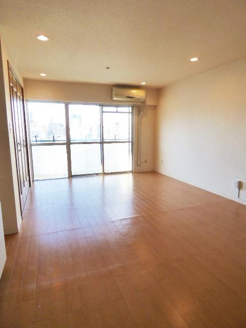 秀和恵比寿レジデンス818の室内2