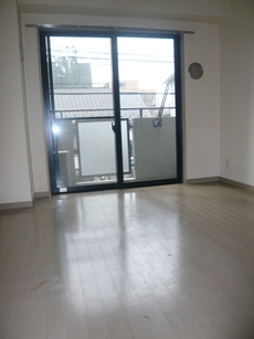 レイクヒルズ405の室内2