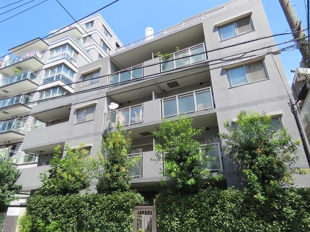 カスタリア目黒502の外観