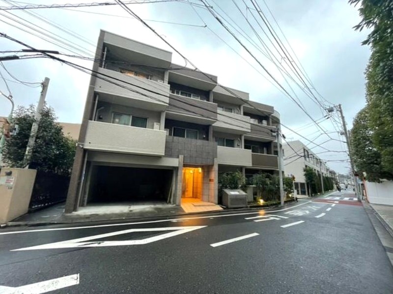 フォルトゥーナヒルズ白金201の外観