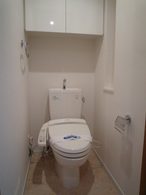 レジディア池尻大橋1301の室内9