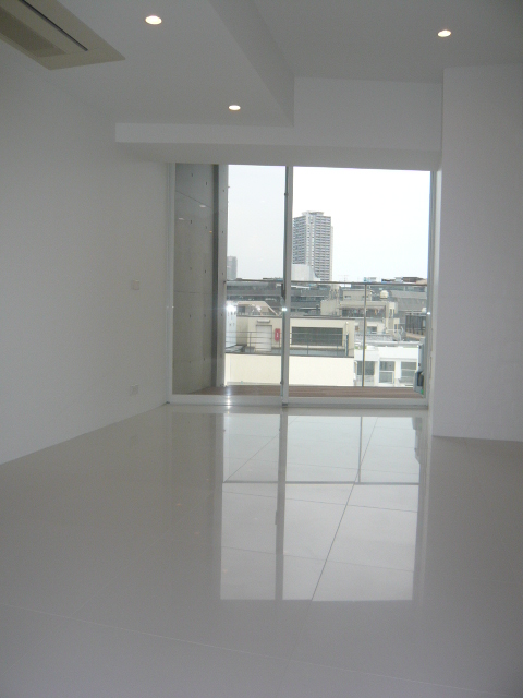 セルフィスタ渋谷214の室内2