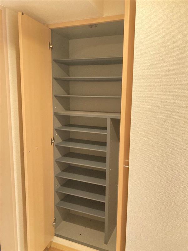 ロワジール三軒茶屋302の室内10