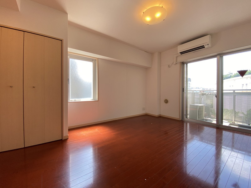 キャッスル北沢大橋702の室内2