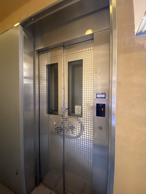 キャッスル北沢大橋702の室内13