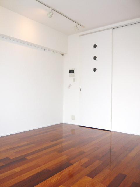 コンフォリア代官山青葉台803の室内2