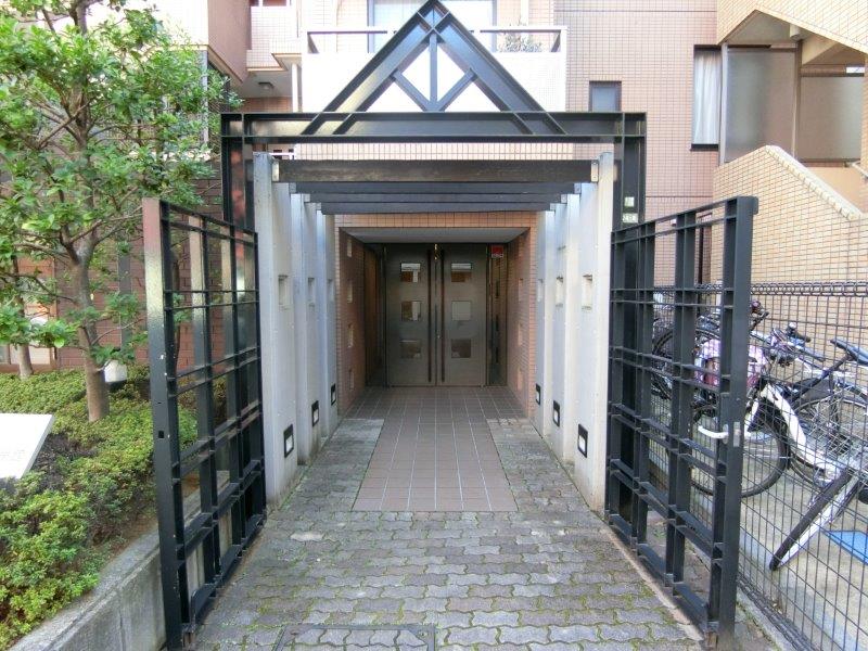 東急ドエルアルス三軒茶屋弐番館301の室内13