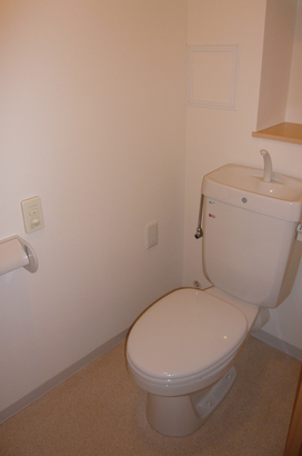 アクティ三軒茶屋15-508の室内5