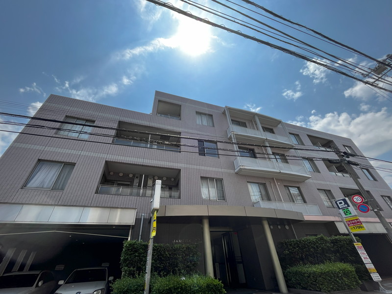 ローレルフラット307の外観