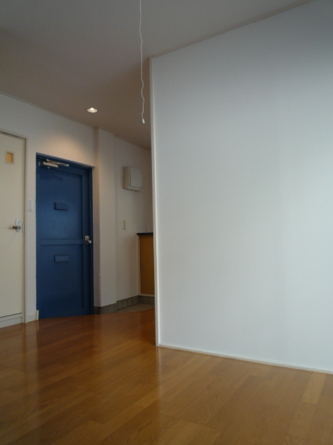 パーフェクトマンション402の室内7