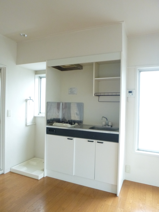 パーフェクトマンション402の室内3