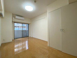 ステージファースト恵比寿二番館202の室内1