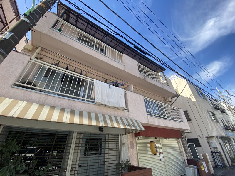 ワニブチマンション201の外観