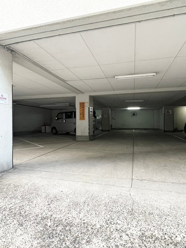 南平台ヒルス703の室内15