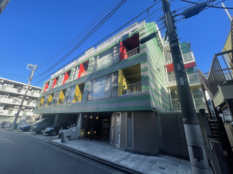 シンシア三軒茶屋レジデンスカフェ301の外観