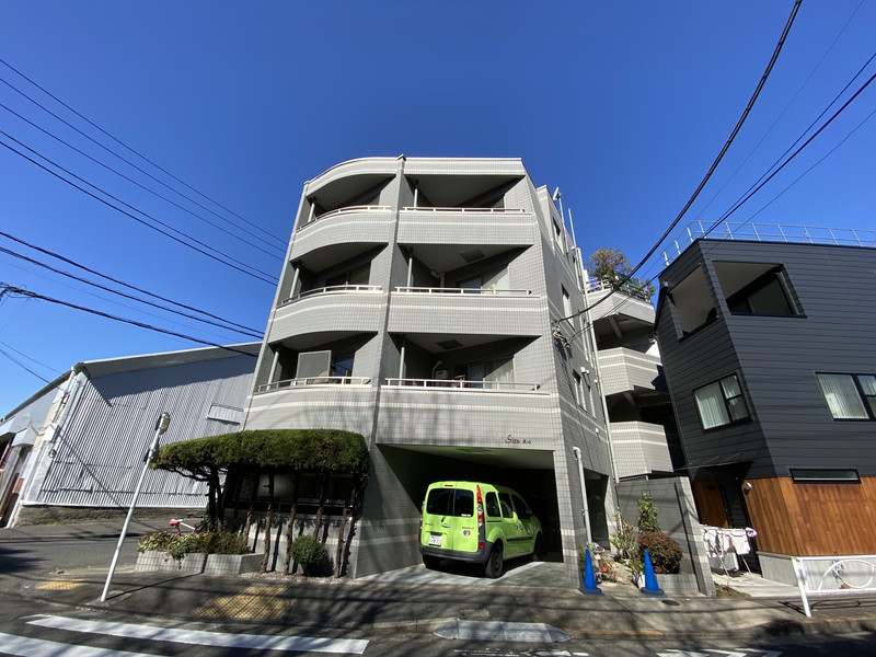 シオン東山302の室内1