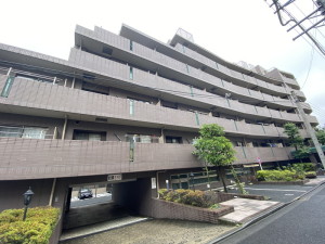 シルフィード南平台B703の外観