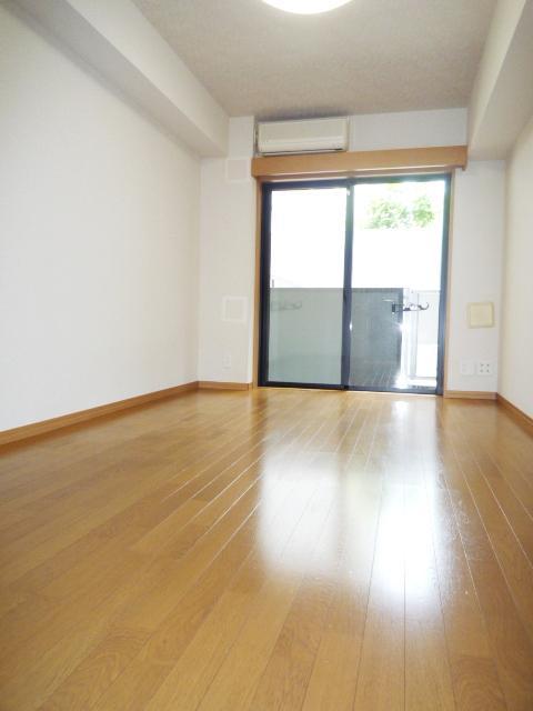 ルーブル学芸大学弐番館505の室内3