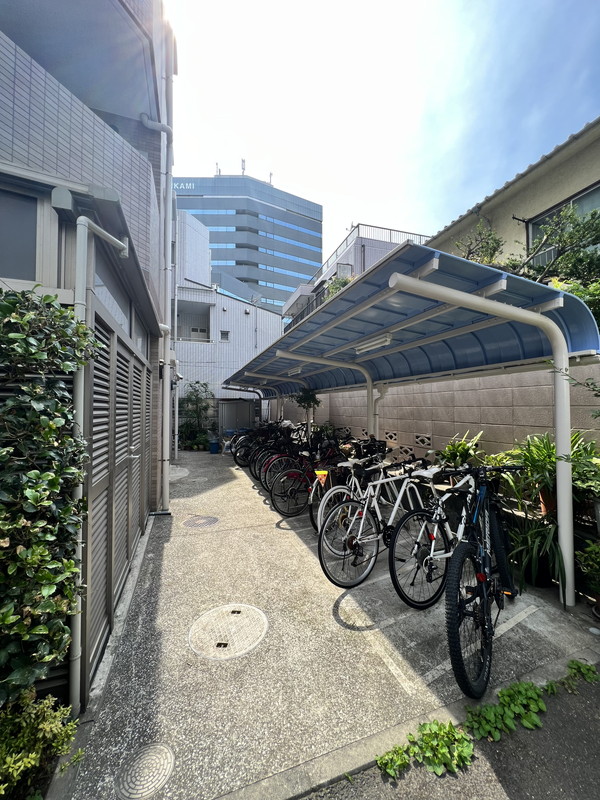 ロワジール三軒茶屋603の室内2