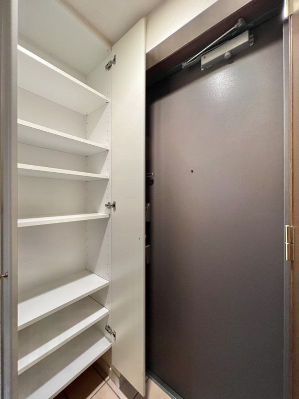 ティアラ三軒茶屋501の室内8