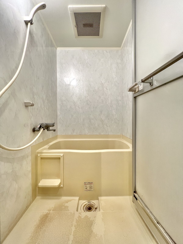 ティアラ三軒茶屋501の室内5