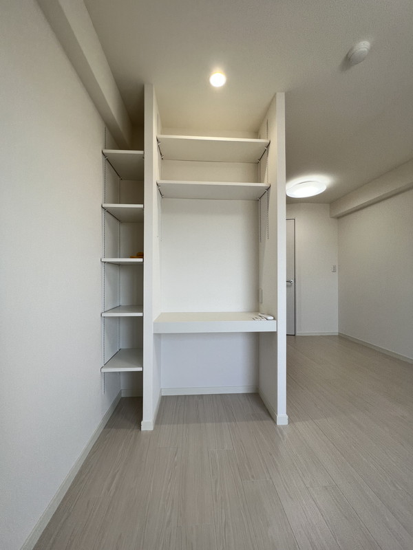 日興パレス東山1203の室内6