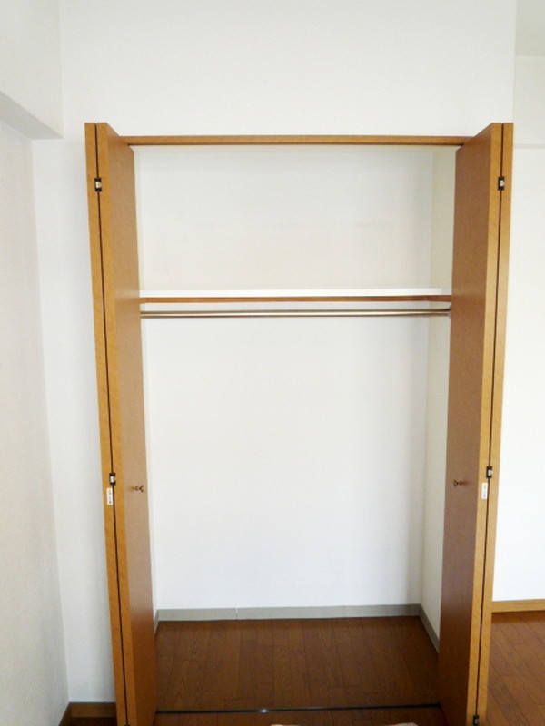 ビューネ渋谷桜丘202の室内3