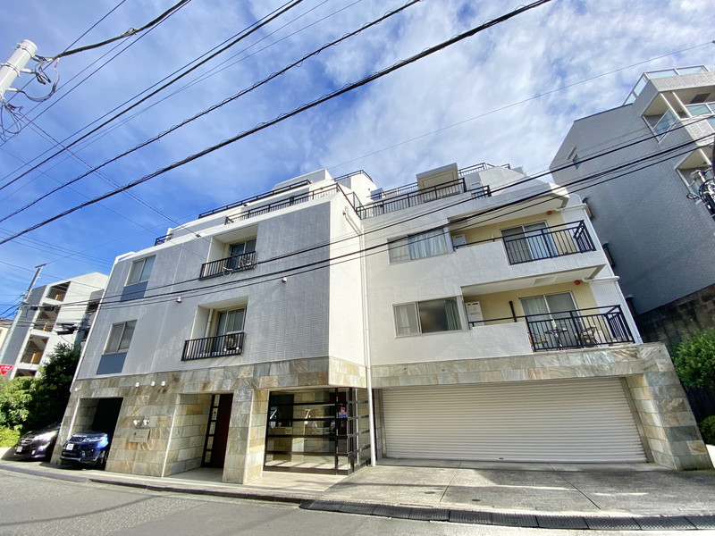 トゥールロワイヤルエルモア代々木上原406の外観