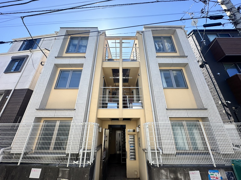 リバティ三宿202の外観
