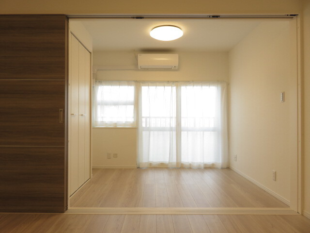 ニュー池尻マンション1308の室内2