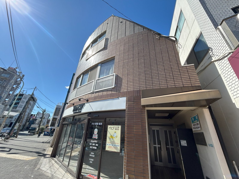 クロス五本木206の外観