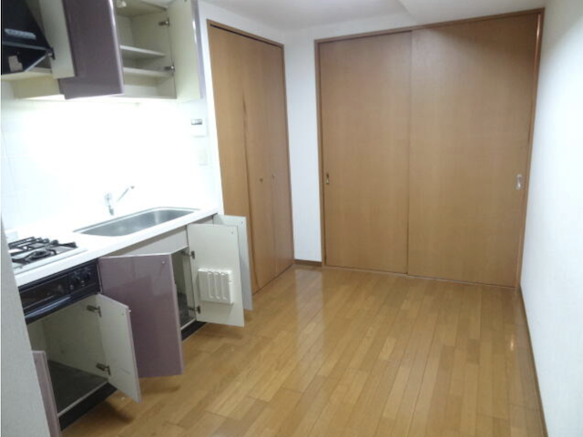 ルピナス渋谷桜丘ガーデンコート101の室内3