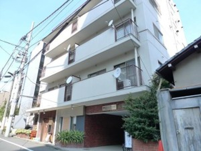 南青山ロータリーマンション101の外観
