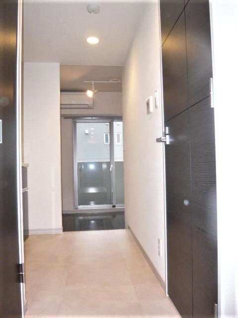 アーバイル三軒茶屋1004の室内3