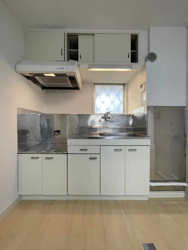 自由が丘ロイヤルハイツ401の室内9