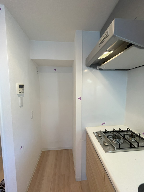 レジディア三宿305の室内3