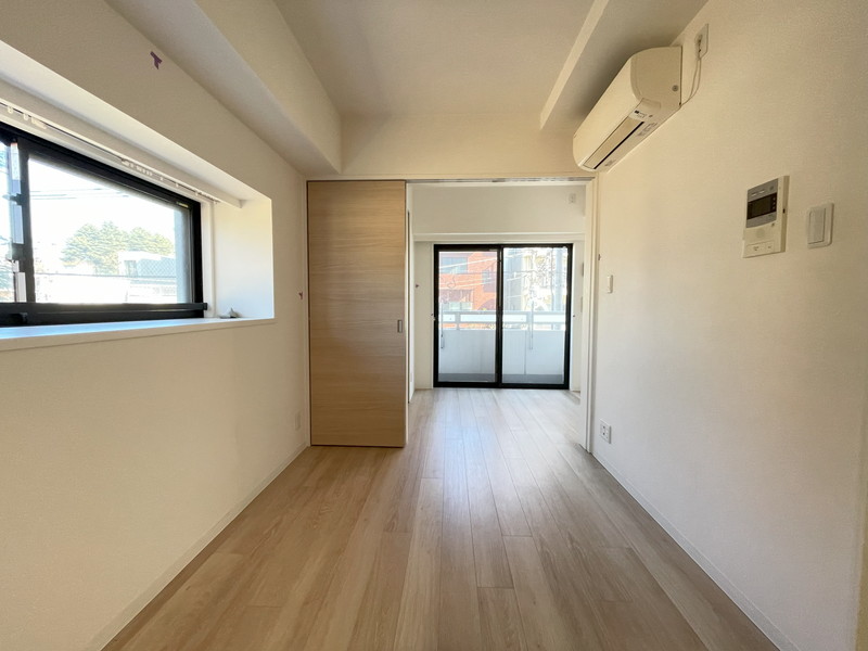 レジディア三宿305の室内1