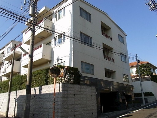 WHITE219105の室内2