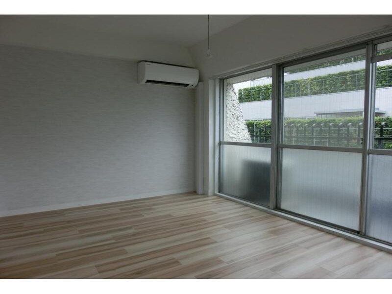 秀和松涛レジデンス410の室内3