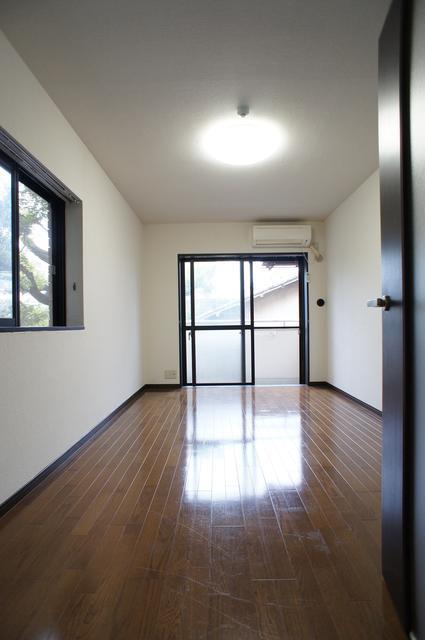 ファイン上馬401の室内2