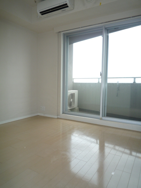 エコロジー都立大学レジデンス0525の室内4