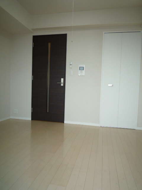 エコロジー都立大学レジデンス0525の室内3