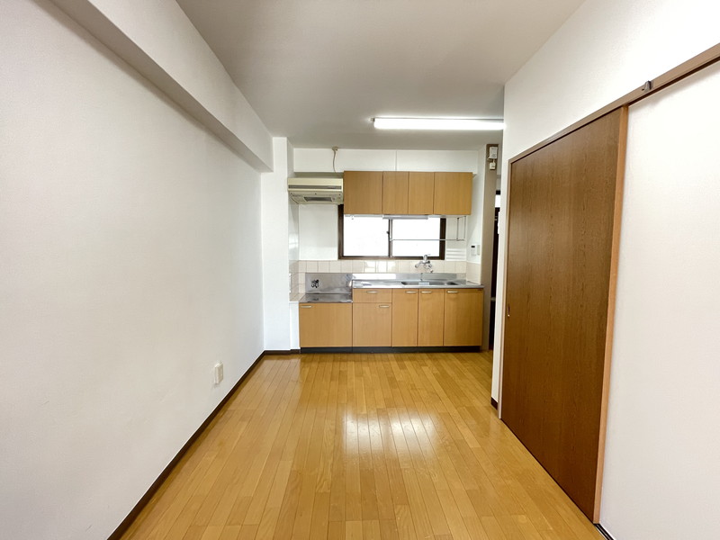 城南アパート305の室内3