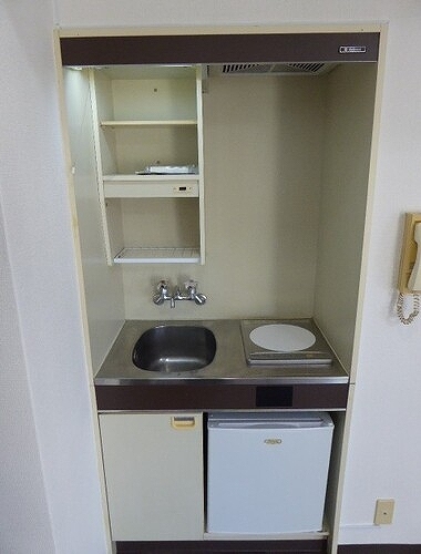ライオンズマンション南青山804の室内2