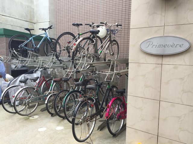 プリマヴェーラ305の室内2