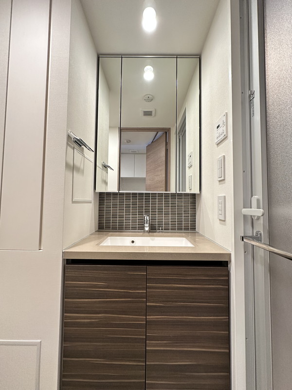 ザ・パークハビオ三軒茶屋テラス208の室内6