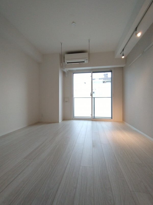 クレイシア三軒茶屋302の室内3
