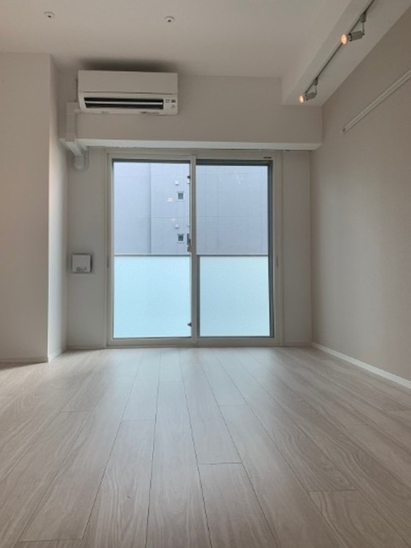 クレイシア三軒茶屋702の室内5